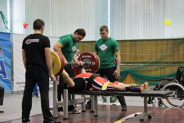 4 рекорда России было установлено на чемпионате страны по пауэрлифтингу спорта лиц с ПОДА в Алексине