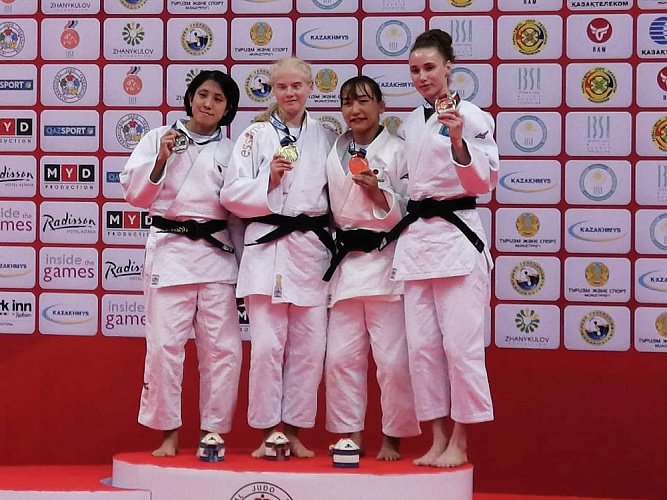 6 медалей завоевали российские дзюдоисты в первый день чемпионата мира Международной федерации спорта слепых в Казахстане