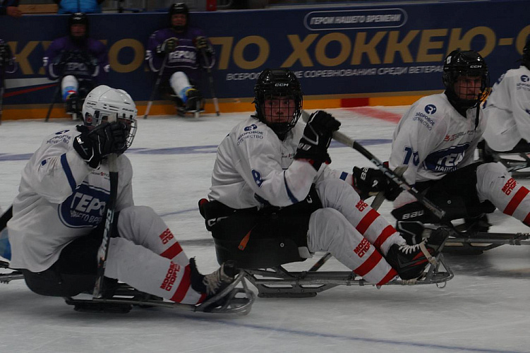 Во Владивостоке завершился Кубок «Герои нашего времени» по следж-хоккею среди ветеранов СВО Во Владивостоке завершился Кубок «Герои нашего времени» по следж-хоккею среди ветеранов СВО
