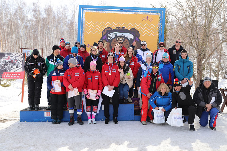Итоги чемпионата России по горнолыжному спорту слепых 