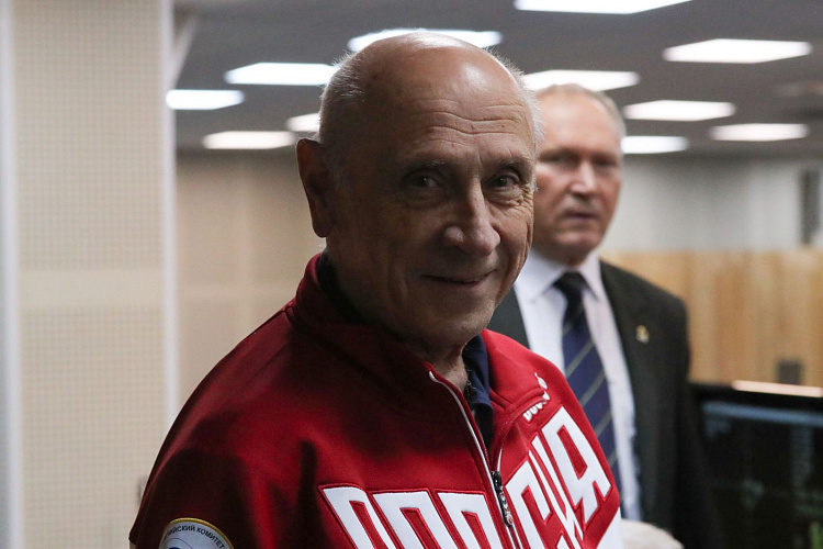 Президент ПКР В.П. Лукин направил поздравление старшему тренеру сборной команды России по пулевой стрельбе спорта лиц с ПОДА  в период с 2001 по 2019,  Заслуженному тренеру России В.Д. Ляшенко в связи с Юбилеем