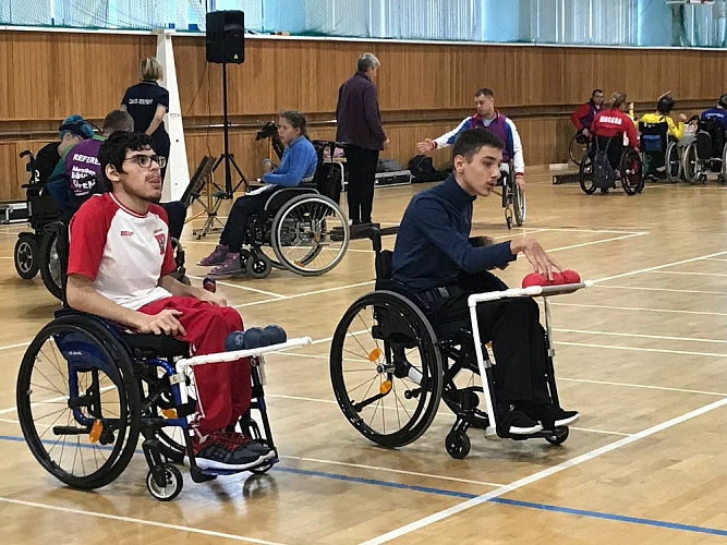 60 спортсменов в г. Алексине на РУТБ «Ока» ведут борьбу за награды первенства России по бочча