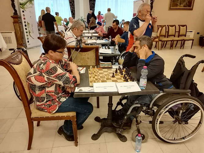 Российские спортсмены ведут борьбу за медали чемпионата мира по шахматам спорта лиц с ПОДА в Сербии 
