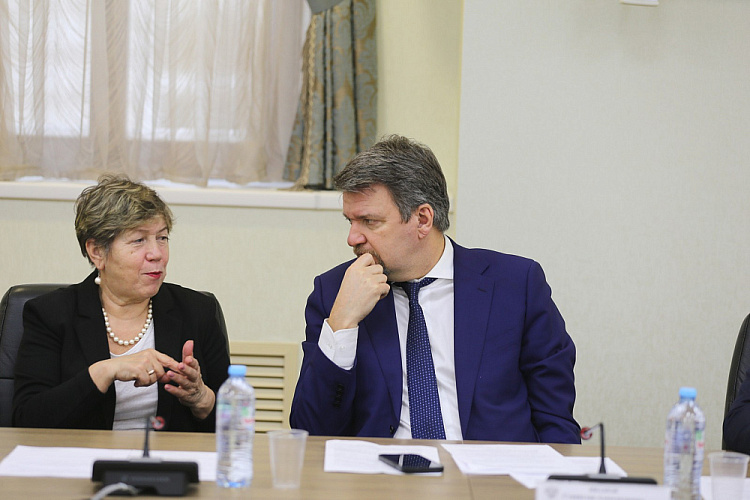 Руководители ПКР приняли участие в заседании Межведомственной комиссии по развитию адаптивной физической культуры и спорта Совета при Президенте Российской Федерации по развитию физической культуры и спорта Руководители ПКР приняли участие в заседании Межведомственной комиссии по развитию адаптивной физической культуры и спорта Совета при Президенте Российской Федерации по развитию физической культуры и спорта