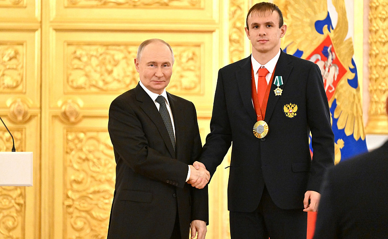 Церемония вручения государственных наград победителям ХVII Паралимпийских летних игр