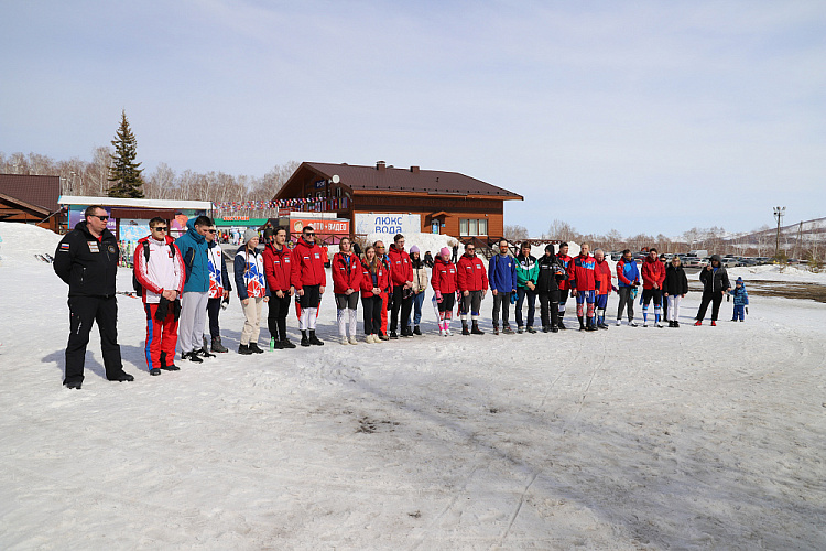Итоги чемпионата России по горнолыжному спорту слепых 