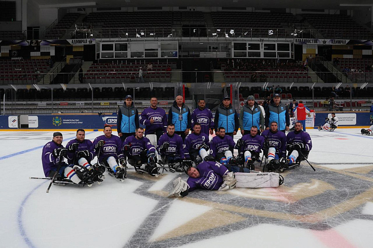Во Владивостоке завершился Кубок «Герои нашего времени» по следж-хоккею среди ветеранов СВО Во Владивостоке завершился Кубок «Герои нашего времени» по следж-хоккею среди ветеранов СВО