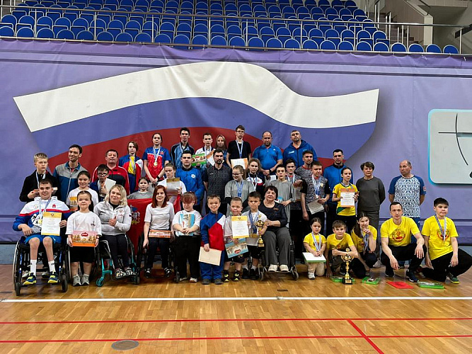 Сборная Московской области стала победителем командного зачета первенства России по парабадминтону Сборная Московской области стала победителем командного зачета первенства России по парабадминтону