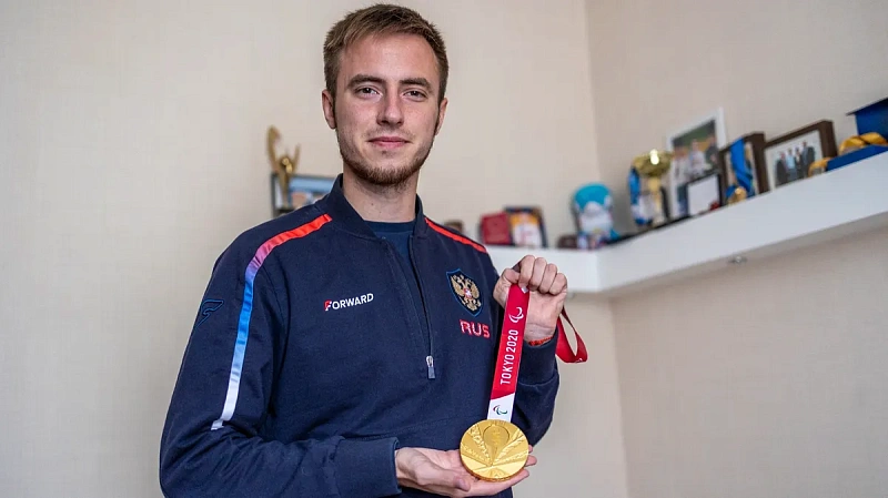 Без Границ: «Мне всегда плохо после финиша на 400 метров». Паралимпийский чемпион по легкой атлетике Андрей Вдовин — лучший в мире на нелюбимой для себя дистанции Без Границ: «Мне всегда плохо после финиша на 400 метров». Паралимпийский чемпион по легкой атлетике Андрей Вдовин — лучший в мире на нелюбимой для себя дистанции