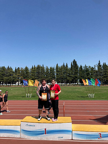 10 рекордов страны установлены на Всероссийских соревнованиях по легкой атлетике спорта лиц с ПОДА в Адлере