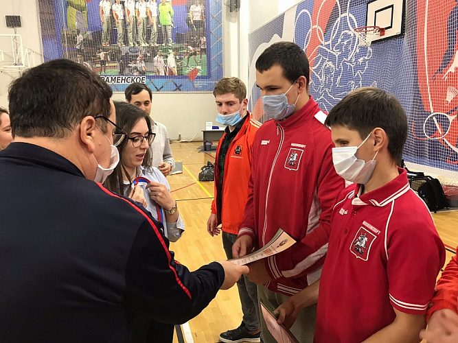 Мужская сборная команда Тульской области и женская сборная команда Вологодской области выиграли чемпионат России по голболу спорта слепых