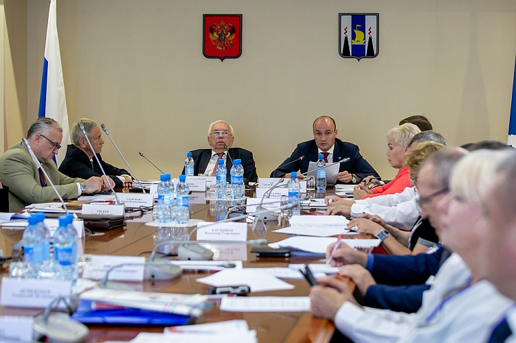 В.П. Лукин в г. Южно-Сахалинске провел заседание Исполкома ПКР