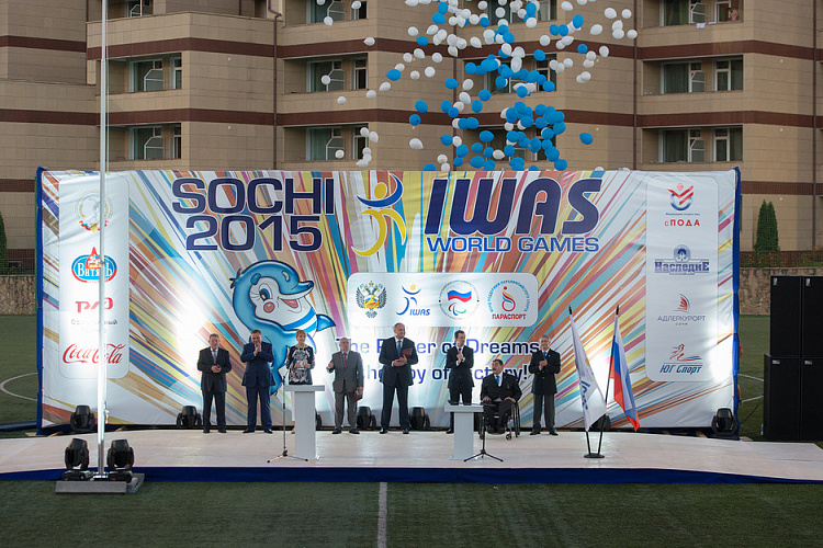 Всемирные игры Международной спортивной федерации колясочников и ампутантов IWAS 2015 года торжественно открыты в Сочи!