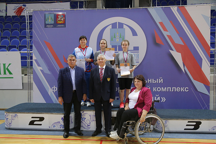 П.А. Рожков в г. Раменском принял участие в просмотре соревнований и церемонии награждения победителей и призеров Всероссийских соревнований по парабадминтону