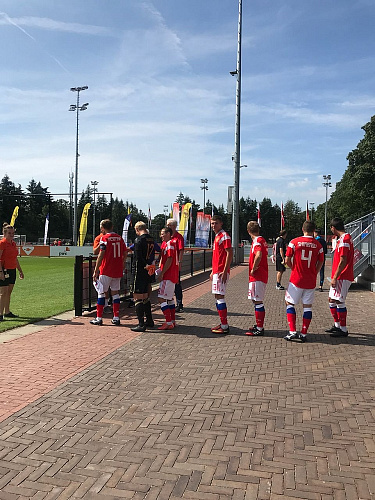 Сборная команда России выиграла у Финляндии со счетом 4-1 в заключительном матче группового этапа чемпионата Европы по футболу 7х7 спорта лиц с заболеванием ЦП в Нидерландах