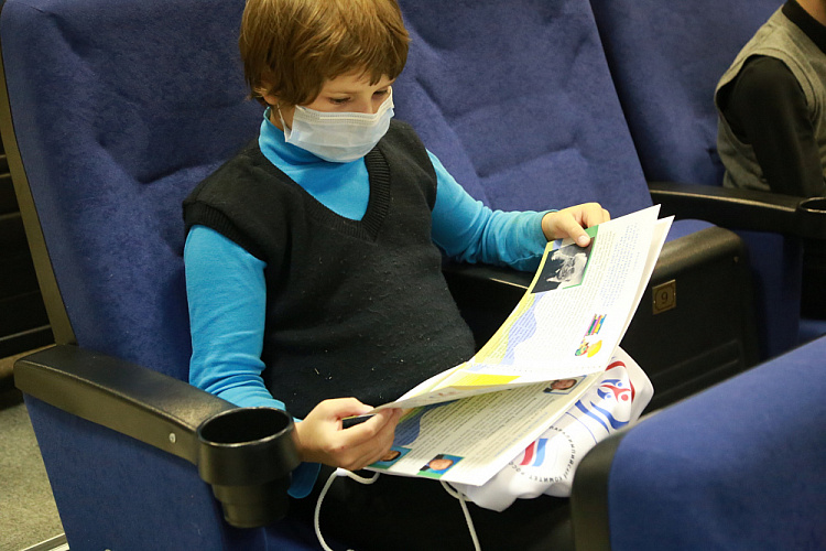 П.А. Рожков совместно с чемпионами и призерами Паралимпийских игр, в г. Дзержинске провели Паралимпийский урок для учеников Дзержинской специальной коррекционной школы