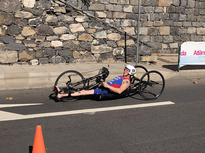 3 серебряные и 1 бронзовую медали завоевали российские паратриатлонисты на этапе Кубка мира в Португалии