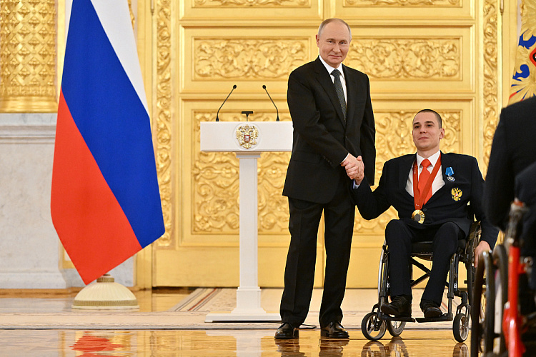 Роман Жданов: лауреат XIX премии ПКР «Возвращение в жизнь» в номинации «Я люблю тебя, жизнь»