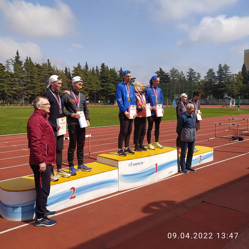 Определены чемпионы России по легкой атлетике спорта слепых в беге на длинные дистанции 