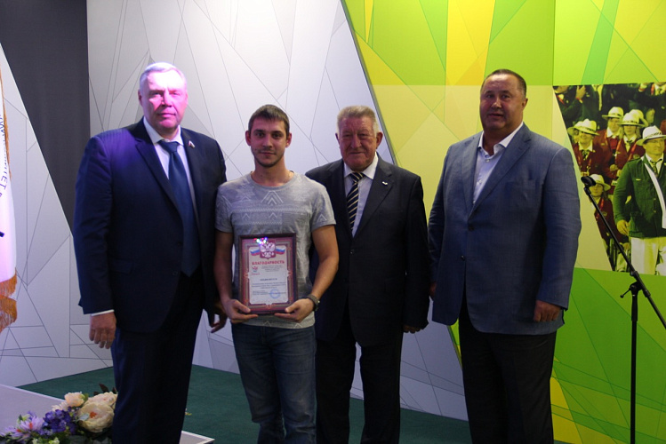 В Актовом зале Паралимпийского комитета России состоялась очередная Конференция Всероссийской федерации спорта лиц с поражением опорно-двигательного аппарата