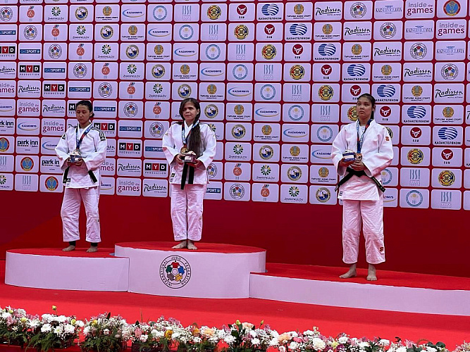 6 медалей завоевали российские дзюдоисты в первый день чемпионата мира Международной федерации спорта слепых в Казахстане