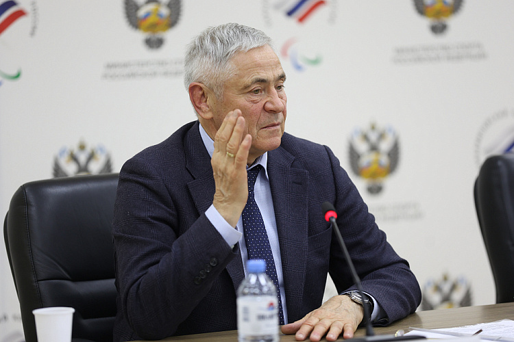 Президент ПКР П.А. Рожков в офисе Паралимпийского комитета России провел заседание Исполкома ПКР