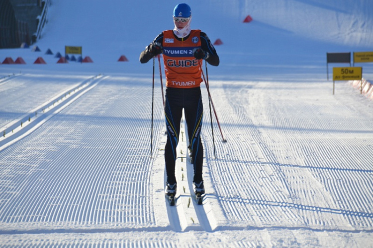 Российские спортсмены одержали шесть побед на старте I этапа Кубка мира 2015-2016 г.г. по лыжным гонкам и биатлону в Тюмени