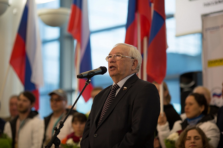 Российская паралимпийская команда вернулась из Пхенчхана после выступления на XII Паралимпийских зимних играх 2018 года