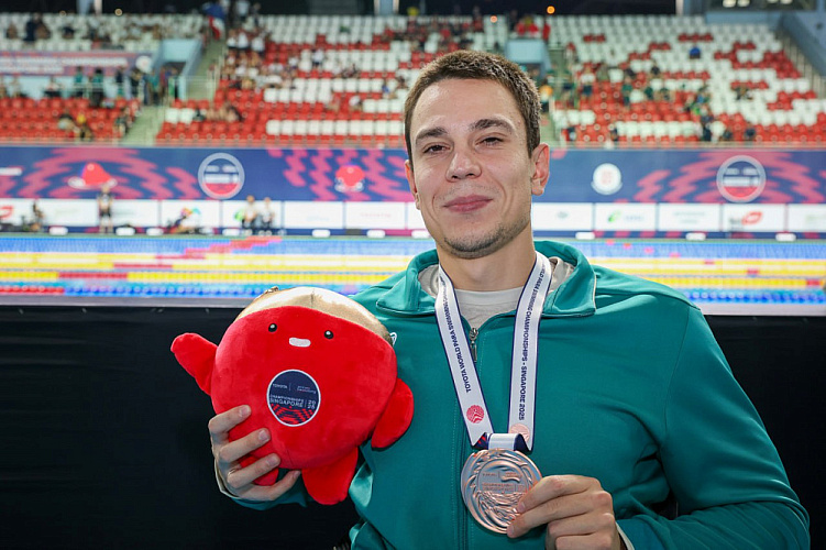 21 золотую, 20 серебряных и 19 бронзовых наград завоевали российские паралимпийцы на чемпионате мира по плаванию в Сингапуре