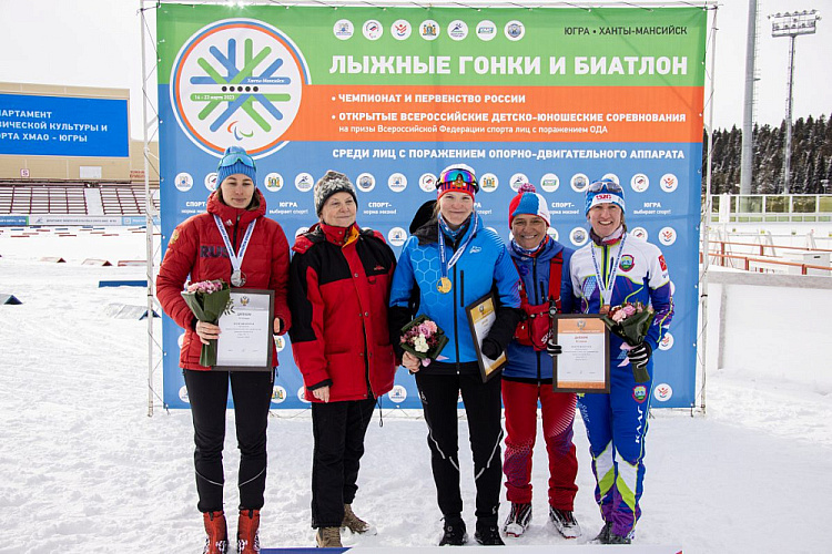 В Ханты-Мансийске определены победители и призеры главного старта по лыжным гонкам и биатлону спорта лиц с ПОДА спортивного сезона 2023 года