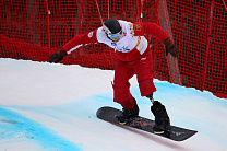 В горнолыжном центре "Роза Хутор" в г. Сочи прошли  первые в истории Паралимпийских игр соревнования по сноуборд-кроссу среди спортсменов с поражением опорно-двигательного аппарата