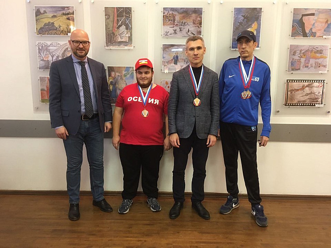 Определены победители чемпионатов России по шашкам спорта слепых