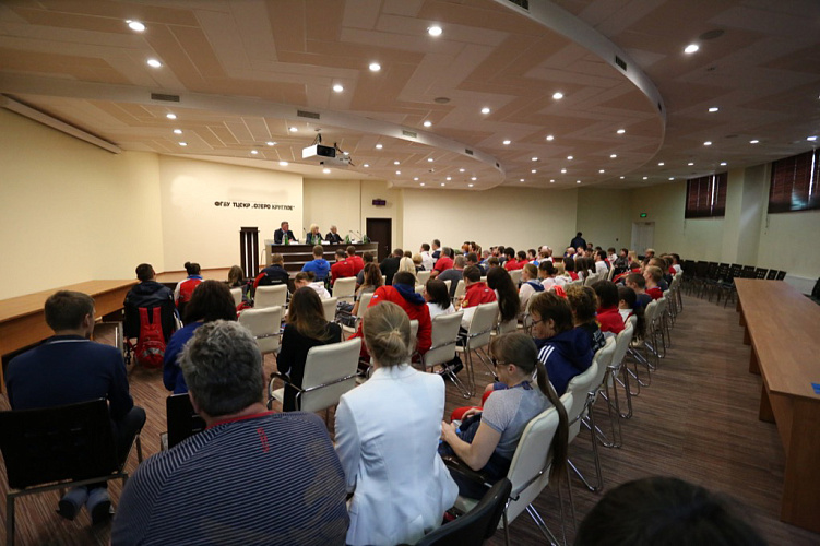 Руководители ПКР на тренировочных базах «Озеро Круглое» и УТЦ «Новогорск» провели встречи со спортсменами, тренерами и специалистами паралимпийских сборных команд России по летним видам спорта