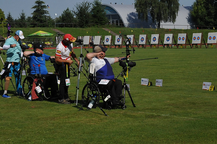 Российские лучники завоевали девять медалей и второе общекомандное место на Кубке Европы в Чехии