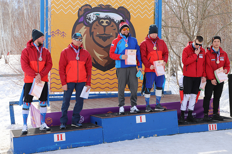 Итоги чемпионата России по горнолыжному спорту слепых 