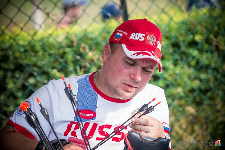 Россияне выиграли  золотую, серебряную и бронзовую медали  по итогам третьего дня чемпионата мира по стрельбе из лука спорта лиц с ПОДА в Китае 