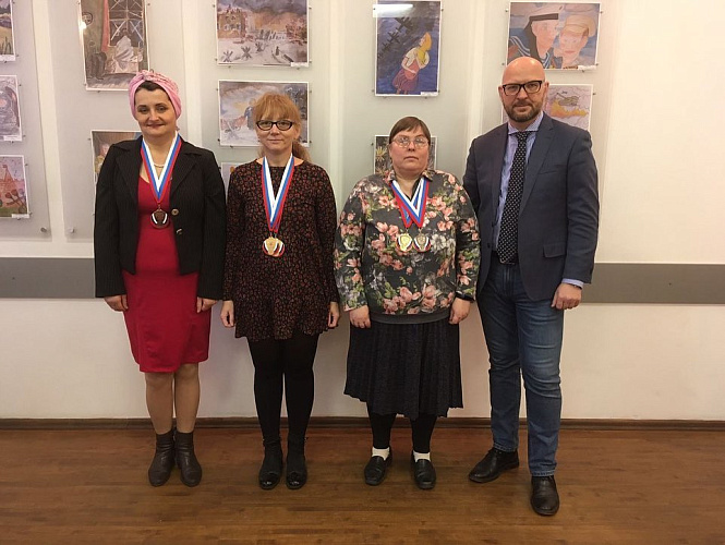Определены победители чемпионатов России по шашкам спорта слепых
