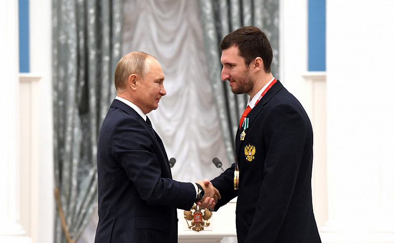 Президент РФ В.В. Путин вручил государственные награды победителям ХVI Паралимпийских летних игр в Токио