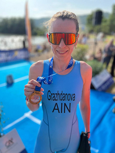 3 медали российские паралимпийцы завоевали на чемпионате Европы по паратриатлону во Франции