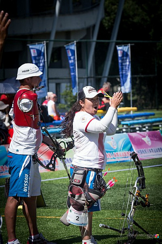 Россияне выиграли  золотую, серебряную и бронзовую медали  по итогам третьего дня чемпионата мира по стрельбе из лука спорта лиц с ПОДА в Китае 