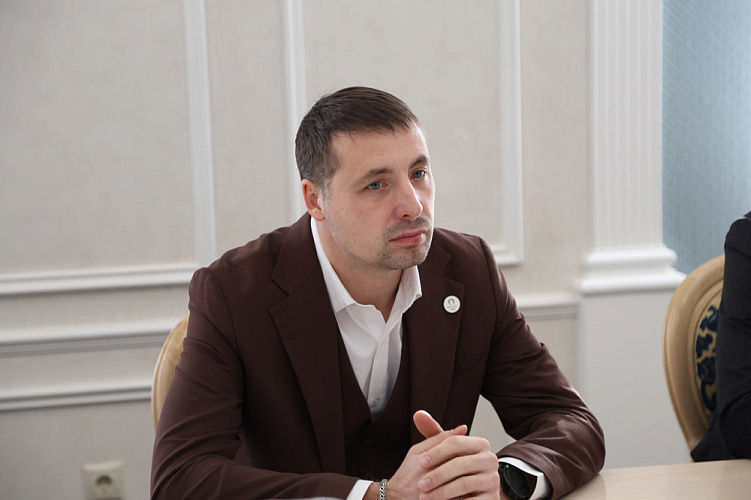 Губернатор А.Ю. Русских и президент ПКР П.А.  Рожков в правительстве Ульяновской области обсудили развитие адаптивного спорта в регионе