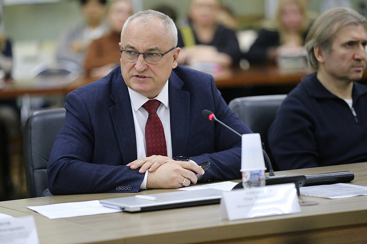 Президент ПКР П.А. Рожков в зале Исполкома ПКР провел заседание Межведомственной комиссии по развитию адаптивной физической культуры и спорта Совета при Президенте Российской Федерации по развитию физической культуры и спорта  