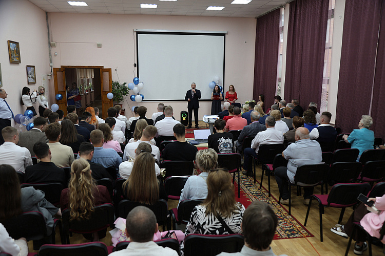  П.А. Рожков в Подольске принял участие в церемонии вручения дипломов выпускникам Подольского социально-спортивного института и Подольского социально-спортивного колледжа  