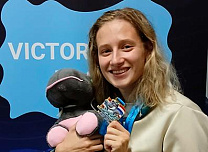 Четыре медали первого и второго дня Чемпионата мира по плаванию спорта ЛИН Таиланде