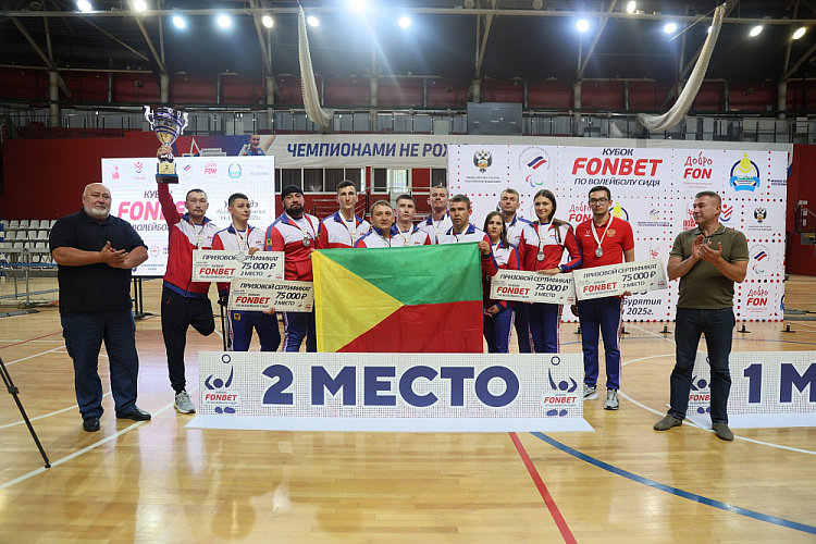 Команда Бурятии выиграла Кубок Фонбет по волейболу сидя среди ветеранов СВО