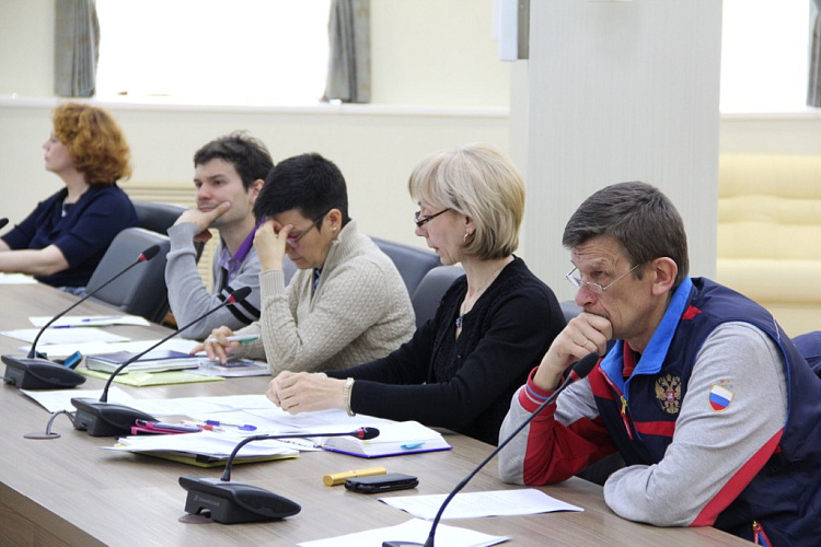 В Доме паралимпийского спорта руководители ПКР приняли участие в заседании Совета Всероссийской федерации спорта лиц с ПОДА под руководством Л.Н. Селезнева