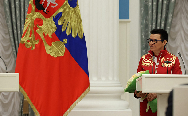 В Кремле Владимир Путин вручил государственные награды Российской Федерации победителям и призёрам ХIV Паралимпийских зимних игр 2026 года