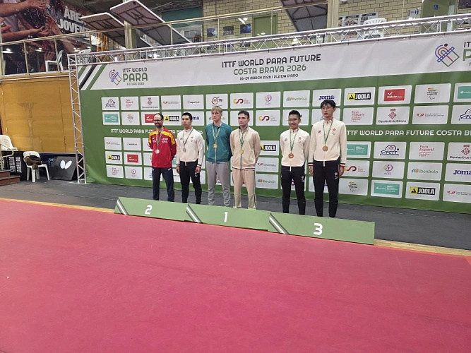 5 медалей завоевали российские паралимпийцы на международных соревнованиях по настольному теннису в Испании