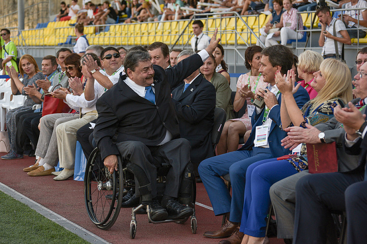 Всемирные игры Международной спортивной федерации колясочников и ампутантов IWAS 2015 года торжественно открыты в Сочи!