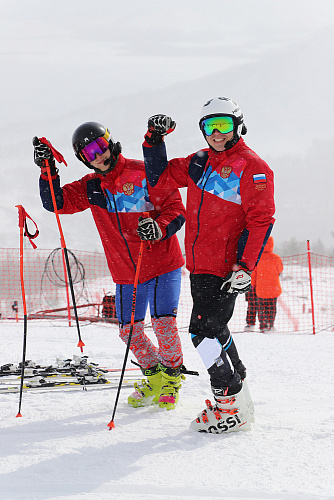 Итоги чемпионата России по горнолыжному спорту слепых 